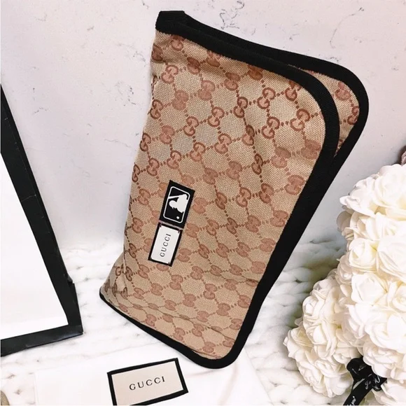 Authentic Gucci x MLB Limited Edition Supreme Monogram Canvas Clutch / Pouch. - Picture 9 of 11